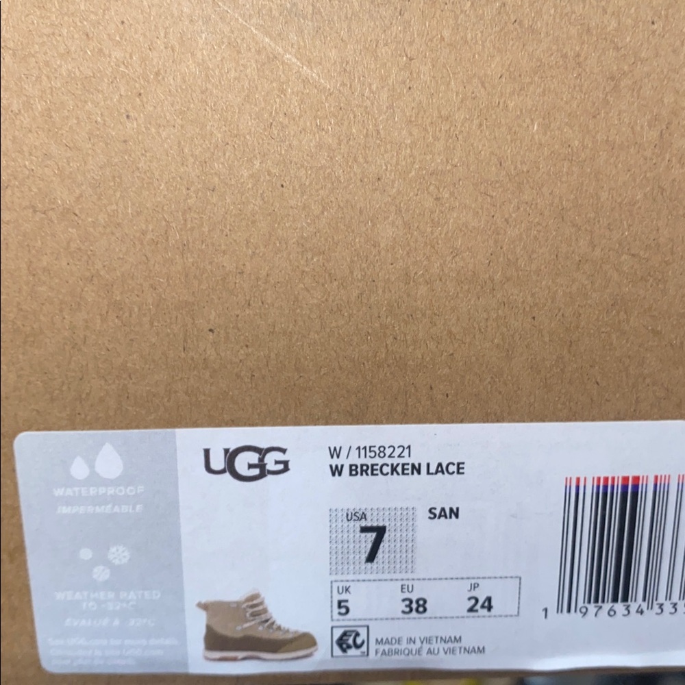 UGG BRECKEN LACE - Picture 6 of 6